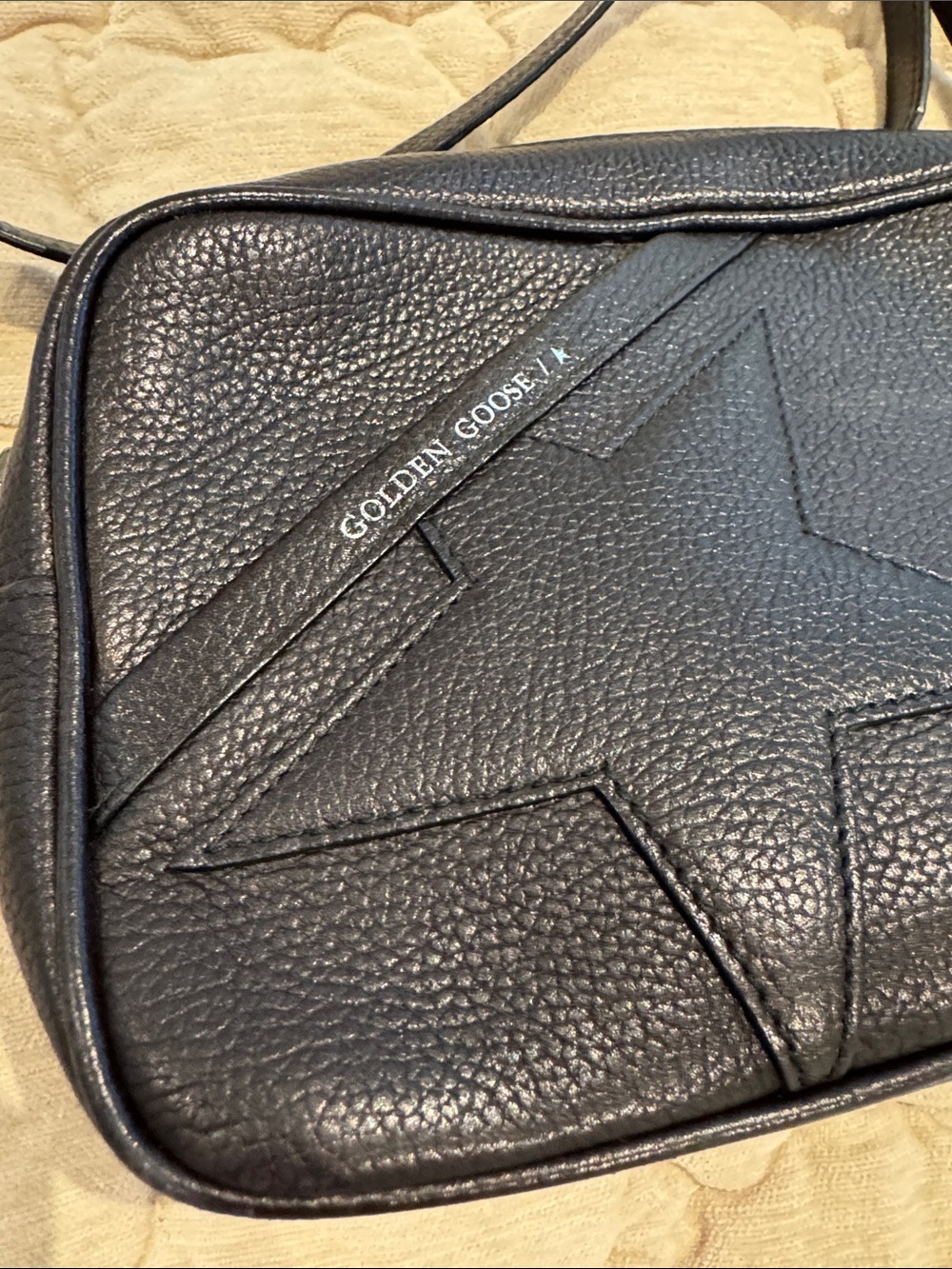Golden Goose Black Pebbled Leather Star Crossbody - Picture 2 of 5